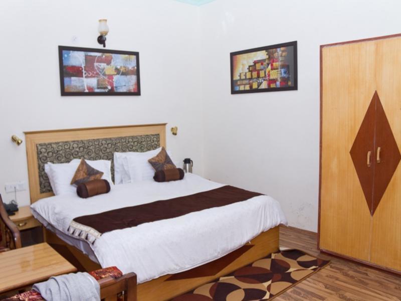 Hotel Prini Palace Manāli Eksteriør bilde